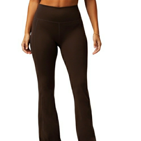 Fabletics Oasis PureLuxe High-Waisted Kick Flare- L - Picture 2 of 7